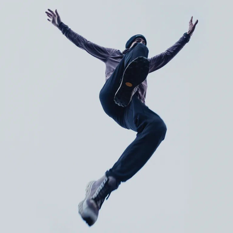 NNormal® Trail Running, Hiking & Trekking Gear Japan
