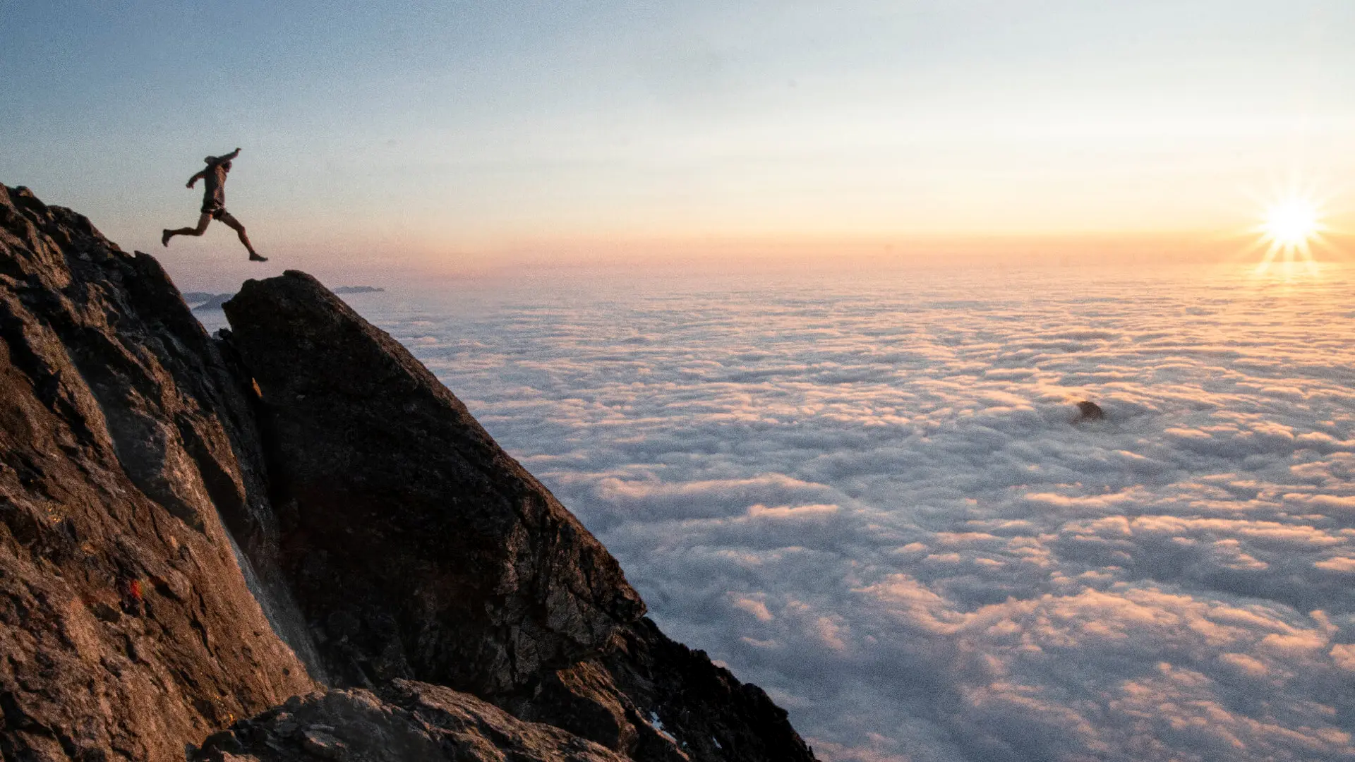 Best hiking gear clearance websites